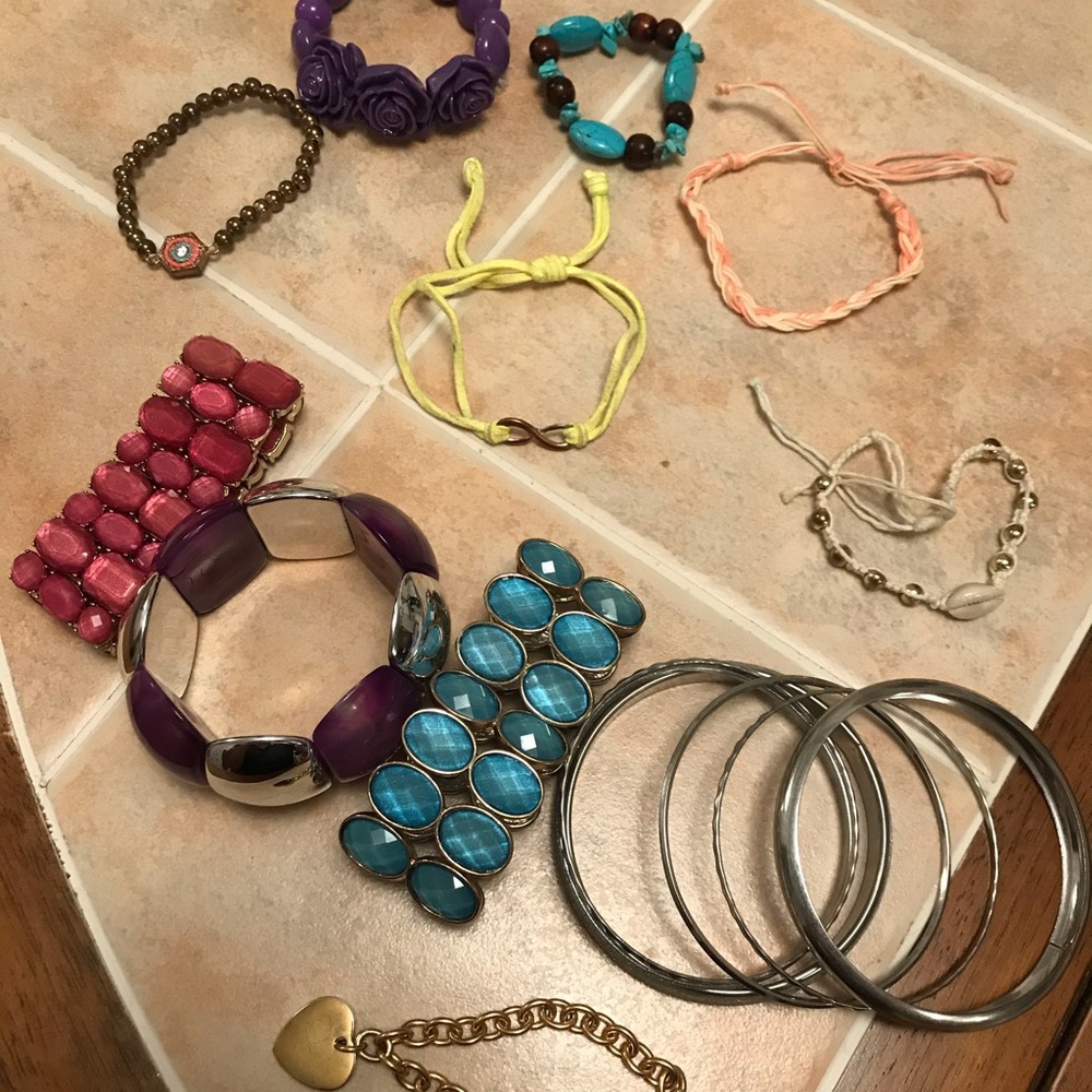 Jewelry bundle - Picture 4 of 4